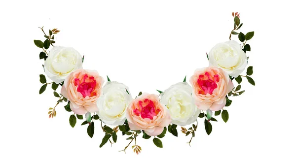 Λευκά και ροζ τριαντάφυλλα σε λευκό φόντο. Επίπεδη. Στεφάνι πλαίσιο — Φωτογραφία Αρχείου