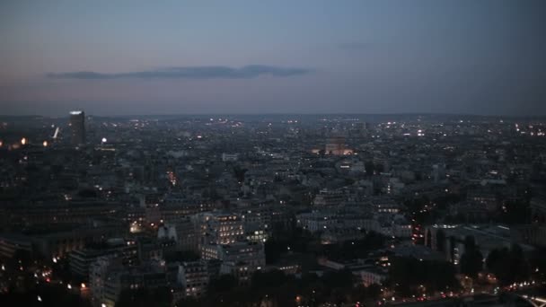 在夜晚的巴黎 — 图库视频影像