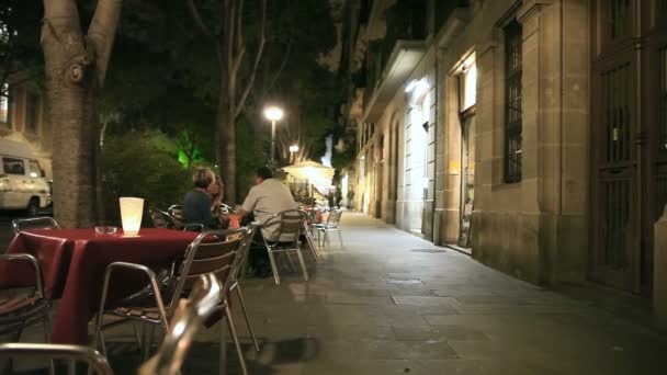 Café på gatan i barcelona — Stockvideo