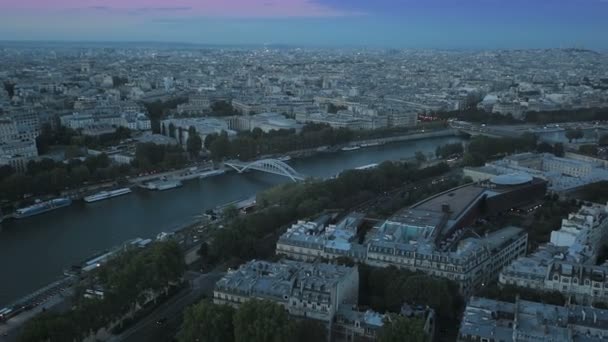 Abendpanorama von Paris — Stockvideo