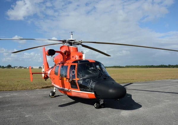 Helicóptero da Guarda Costeira — Fotografia de Stock