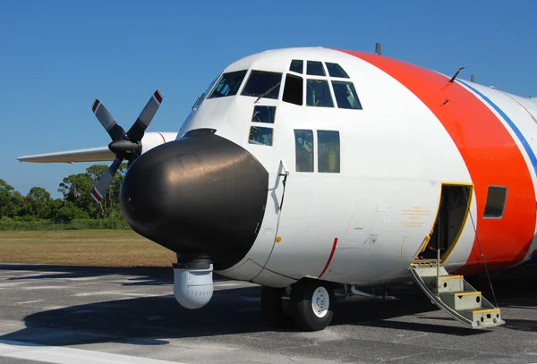 Aereo pattuglia Guardia Costiera — Foto Stock