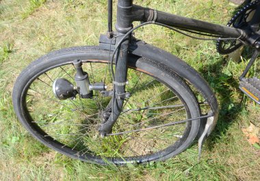 eski bisiklet tekerleği