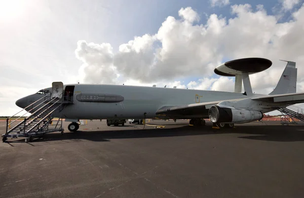 Aereo Ricognizione Dell Aeronautica Militare Prepara Alla Missione — Foto Stock