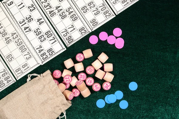 Lotto Klasik Aile Masa Oyunu Biraz Ahşap Fıçı Mavi Cips — Stok fotoğraf