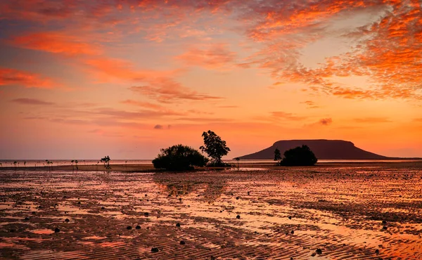 Fantástico Amanecer Naranja Elim Beach Elim Beach Encuentra Aproximadamente Una — Foto de Stock