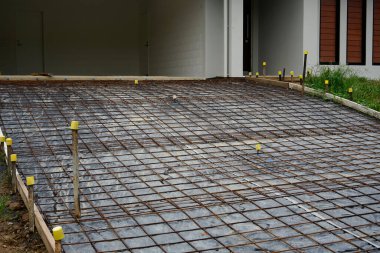 Beton döşeme ve garaj yolları için demir tel örgü.
