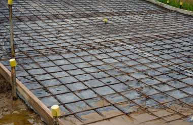 Beton döşeme ve garaj yolları için demir tel örgü.