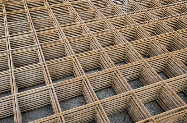 Pile Rusty Steel Wire Mesh Slab Concrete Work Construction Site — Zdjęcie stockowe