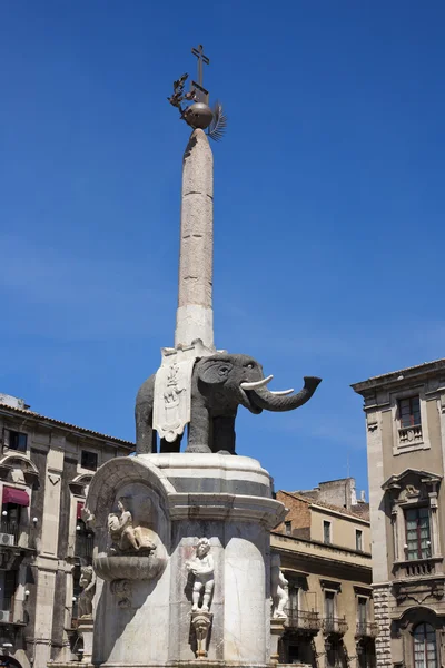 The famous elephant fountain in Catania, Sicily, Italy. — Stock Photo, Image