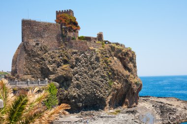 Acicastello