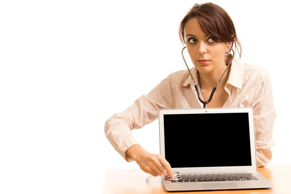 Woman diagnosing computer problems — Stock Photo, Image