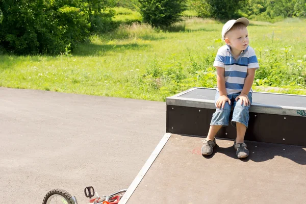 Young boy — Stock Photo, Image