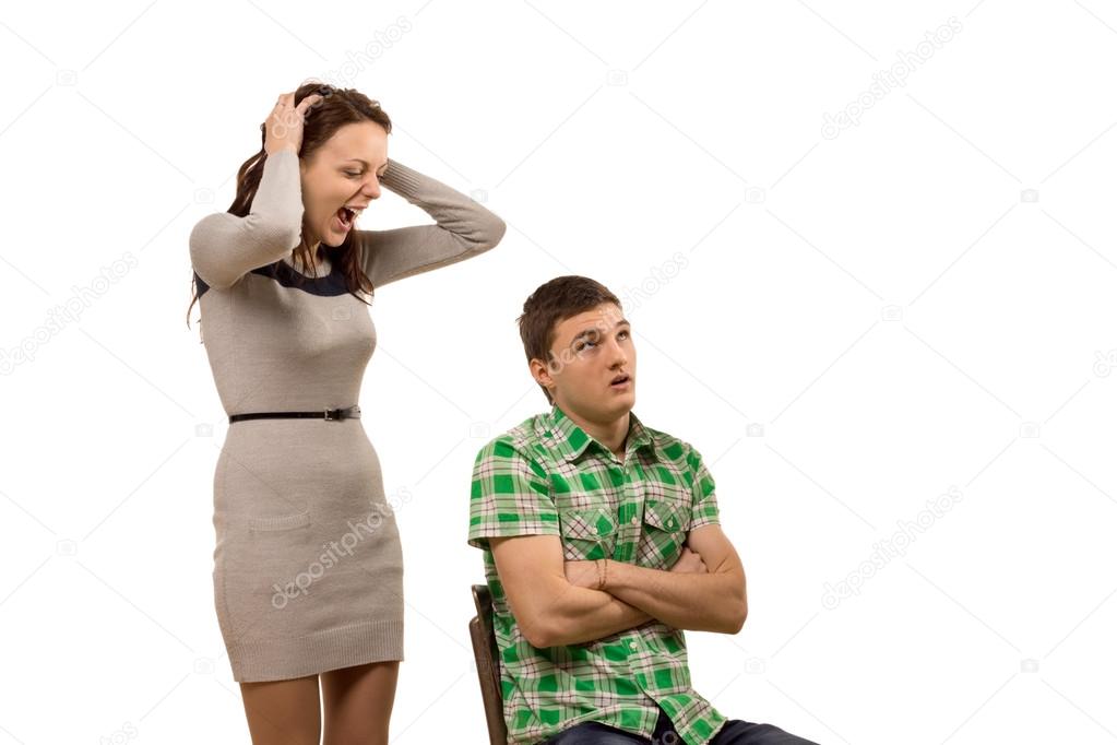 Young woman arguing with her boyfriend