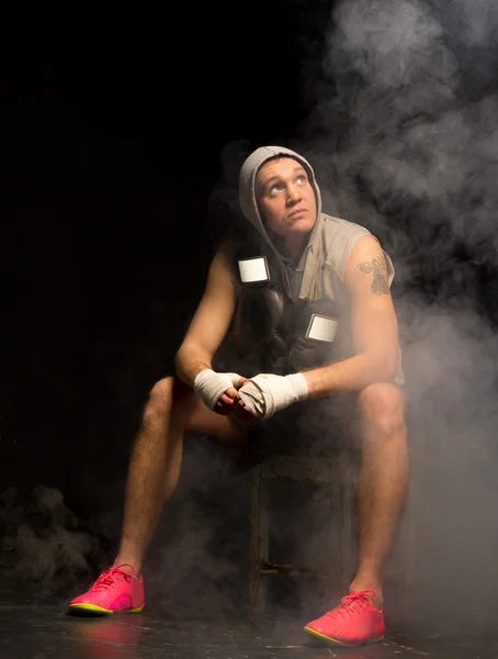 Boxer psyching himself before a fight — Stock Photo, Image