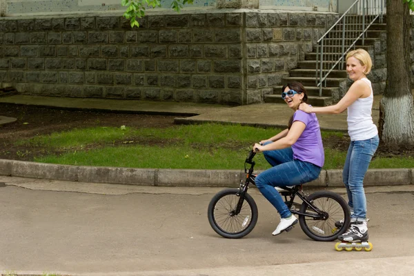 Two middle-aged women having fun — Stock Photo, Image