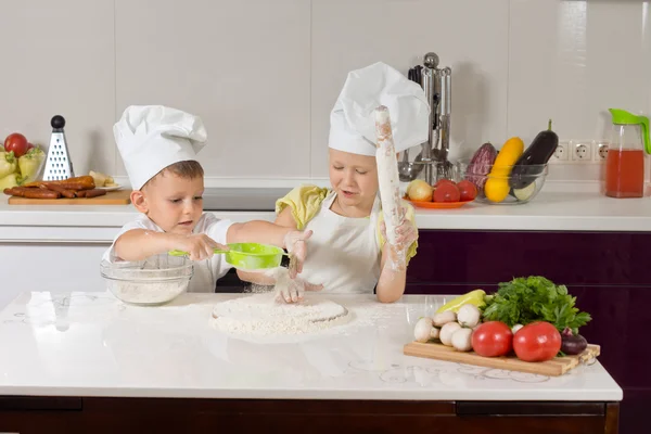 Serious Little Chefs Baking in Kitchen — Stock Photo, Image