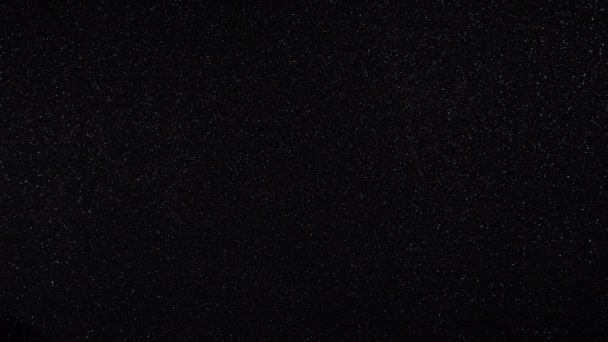 Luces Brillantes Imitando Resplandor Las Estrellas Sobre Fondo Negro — Vídeo de stock