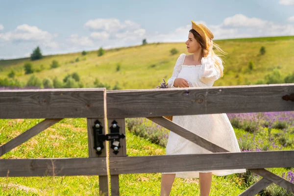 Young Woman Standing Closed Rustic Farm Gate Fresh White Cotton — Stok fotoğraf