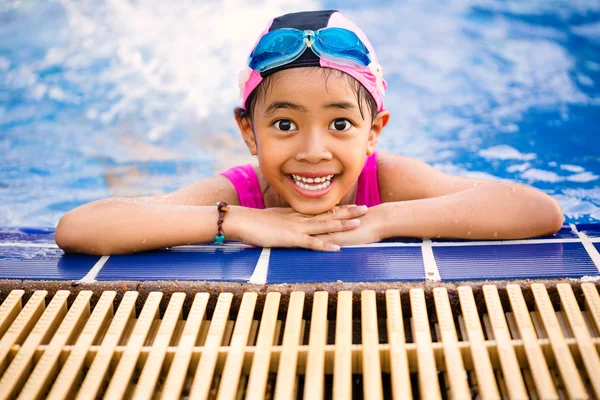 Schwimmen — Stockfoto