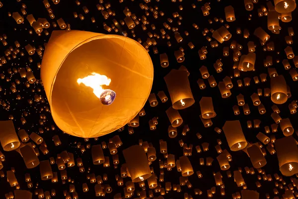 Floating lantern — Stock Photo, Image