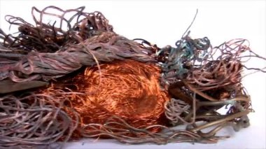 Elektrik atıkları izole