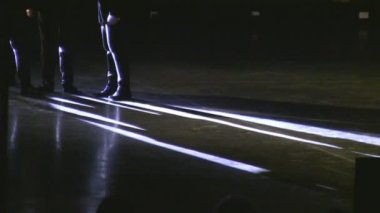 boy band gerçekleştirme