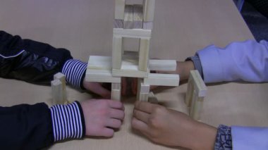 Çocuk sructure Daralt