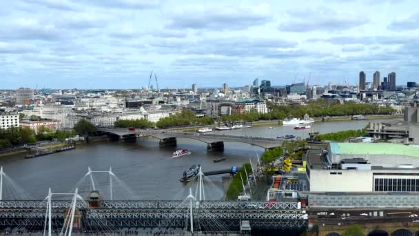 Centro Londra Fiume Tamigi Alto Angolo Con Ponte Giubileo Oro — Video Stock