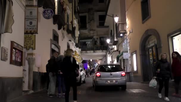 Amalfi Italy October 2016 Car Driving Tourists Narrow Italian Coastal — Stock Video