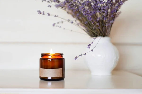 Glass Red Brown Jar Burning Candle Nightstand Lavender Flowers Home — Fotografia de Stock