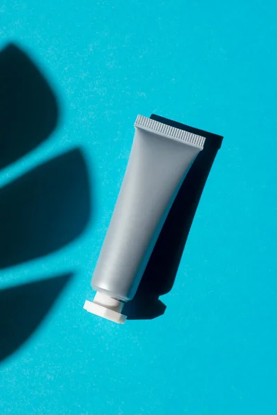 Tubo Cinza Plástico Para Creme Loção Cuidados Com Pele Cosméticos — Fotografia de Stock
