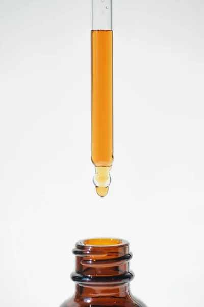 Drop Liquid Falling Pipette Amber Bottle Skincare Products Natural Cosmetic — Stock Photo, Image