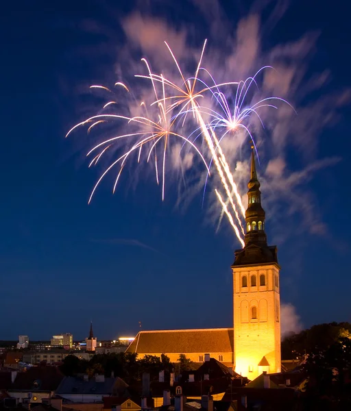 Feux d'artifice en Tallinn, Estonie — Photo