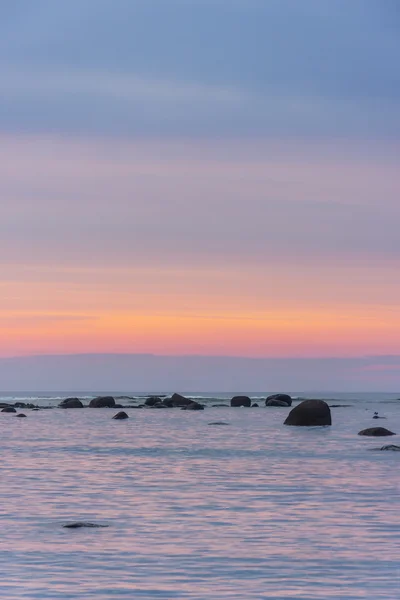 Закат на море — стоковое фото