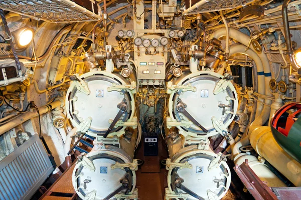 Ventilações de torpedos de um submarino — Fotografia de Stock