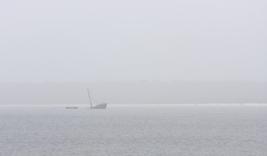 Sisin içinde gemi kazasında deniz