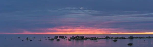 Blue sunset at sea — Stock Photo, Image