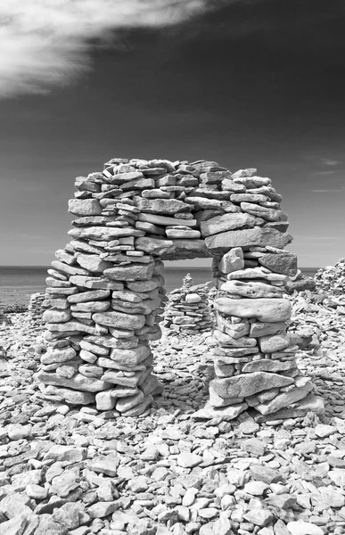 Objetos de piedra guardados en Saaremaa, Estonia — Foto de Stock