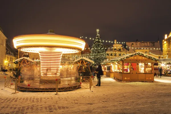 Julmarknad i tallinn, Estland — Stockfoto