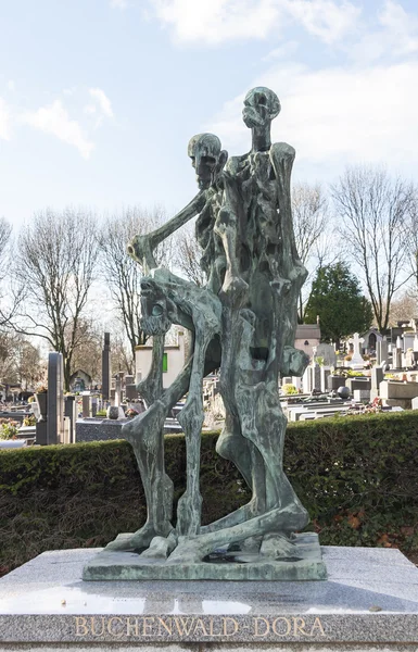 Pere lachaise-kyrkogården i paris, Frankrike — Stockfoto