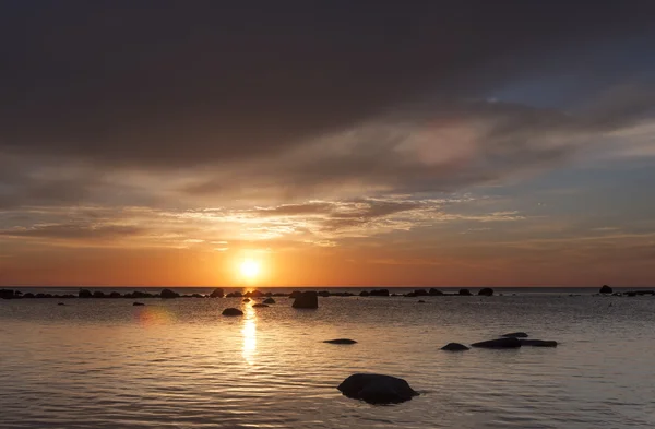 Puesta de sol en el mar — Foto de Stock