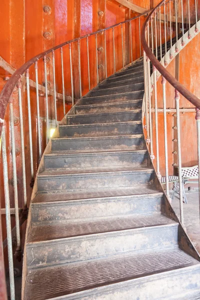 Metal screw stair — Stock Photo, Image