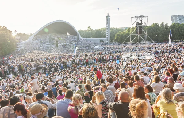 Multitud en el Festival Nacional de la Canción de Estonia en Tallin —  Fotos de Stock