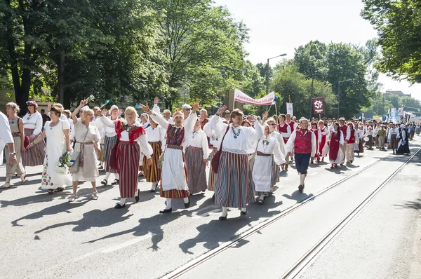 Geçit töreni Estonya ulusal şarkı Festivali, tallinn, Estonya — Stok fotoğraf