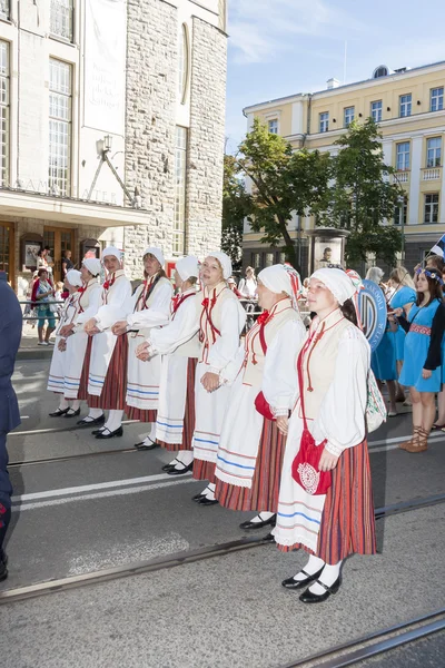 在塔林，爱沙尼亚的爱沙尼亚国家歌节的游行 — 图库照片