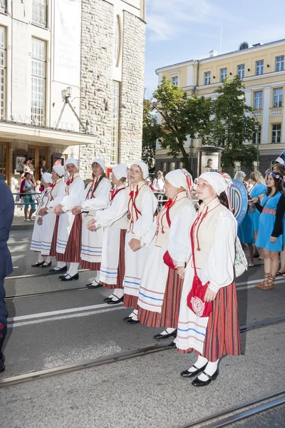 Desfile del festival nacional de canciones de Estonia en Tallin, Estonia — Foto de Stock