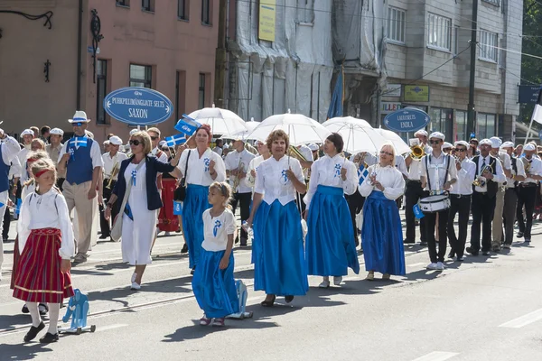 Parad av nationella estniska sångfestivalen i tallinn, Estland — Stockfoto