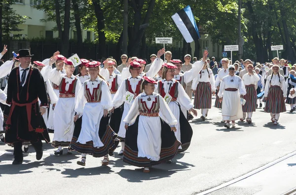 Sfilata del festival nazionale estone di canzoni a Tallinn, Estonia — Foto Stock