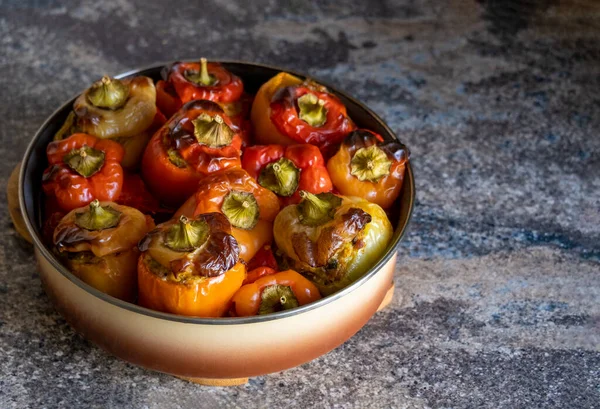 Cooked Stuffed Peppers Minced Meat Baked Oven Paprika Crust Caps Foto Stock